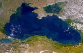 العثور على أجزاء من الطائرة الروسية في البحر الأسود