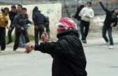 إصابة 6 فلسطينيين في مواجهات مع الاحتلال على مدخل عناتا شمالي القدس
