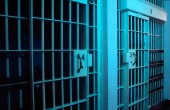 3 أسرى يدخلون أعواماً جديدة داخل معتقلات الاحتلال
