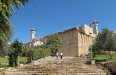 سلطات الاحتلال تغلق المسجد الإبراهيمي الأسبوع المقبل