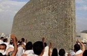 ضيوف الرحمن يرمون الجمرات الـ3 في أول أيام التشريق