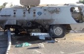 قتيل و9 جرحى بتفجير مدرعتين في سيناء