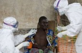 عاصمة غينيا تسجل 63 وفاة جراء فيروس إيبولا