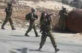 القدس.. اقتحامات ومواجهات واستدعاء طفل