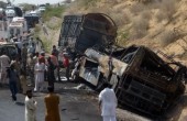 مصرع 60 شخصا في اصطدام حافلة بصهريج جنوب باكستان
