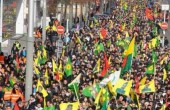 آلاف الأكراد يتظاهرون في ستراسبورغ الفرنسية بذكرى اعتقال أوجلان