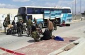 أريحا.. الاحتلال يمنع 10 مواطنين من السفر عبر الكرامة
