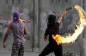 استهداف سيارة إسرائيلية جنوبي نابلس بالزجاجات الحارقة