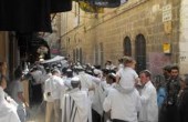 مسيرة استفزازية لمستوطنين وسط الخليل فيما يسمى عيد المساخر