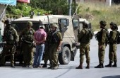 محدث.. الاحتلال يعتقل 30 فلسطينيا من الضفة المحتلة