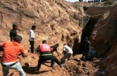 غزة... اصابة 7 مواطنين في انهيار نفق
