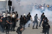 تظاهرات عالمية في عيد العمال وتفريق تظاهرة بالقوة في إسطنبول