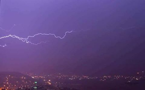 الطقس: استمرار هطول الأمطار