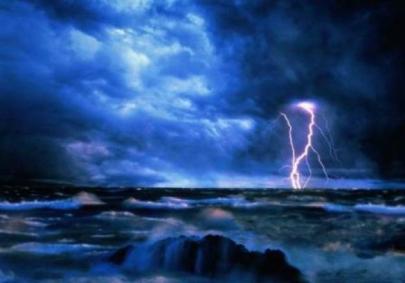 طقس فلسطين: انخفاض درجات الحرارة واستمرار هطول الأمطار