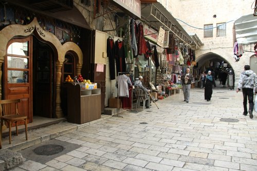 اللجنة اللوائية الاسرائيلية تصادق على إقامة ما يسمى بكنيس جوهرة اسرائيل في القدس