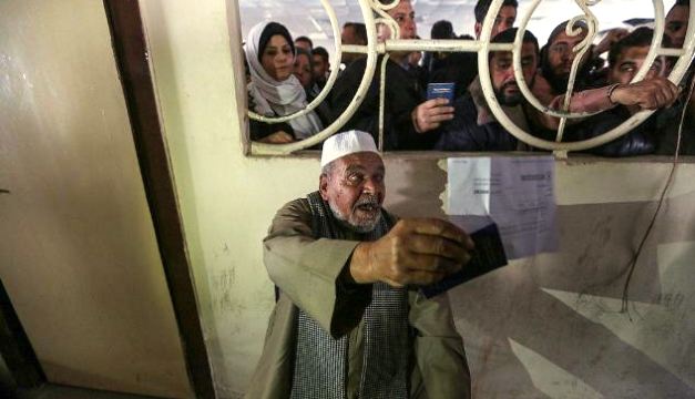 فتح معبر رفح البري لليوم الثاني