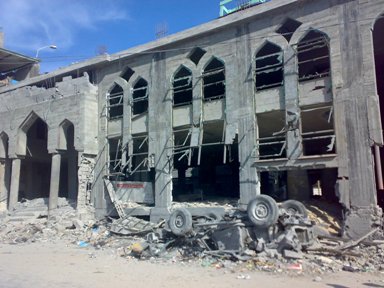 طيران الاحتلال يستهدف المساجد في غزة 