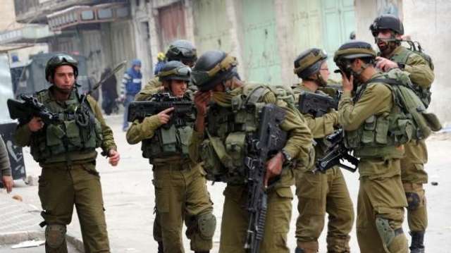 الضفة.. قوات الاحتلال تعتقل 10 فلسطينيين