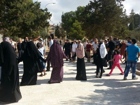 اعتداءات واعتقالات في المسجد الأقصى المبارك