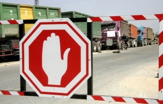 الاحتلال يواصل إغلاق معابر قطاع غزة 