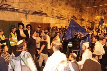 نابلس... مستوطنون  يقتحمون منطقة المسعودية الأثرية