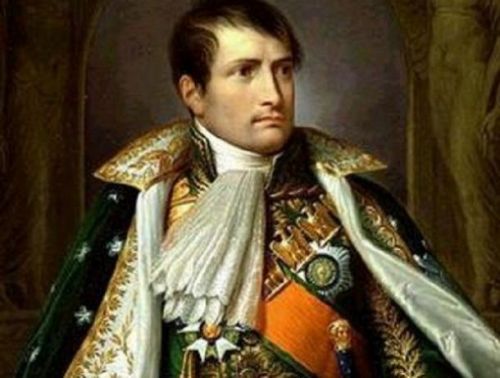 قبعة نابليون تباع بمليوني يورو.