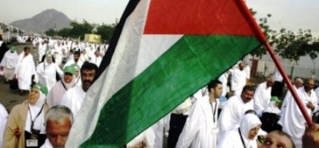 900 معتمر يغادرون الضفة الغربية  