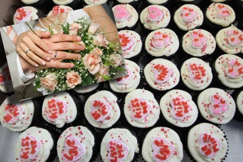 حفل زفاف.. لإطعام المشردين!