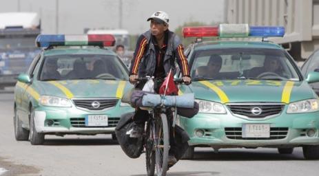 18 عامًا يجول العالم على دراجة هوائية 