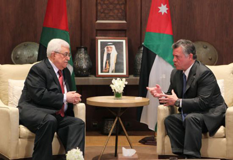 عباس والعاهل الأردني يبحثان تطورات العدوان على قطاع غزة