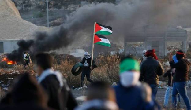 قراءة في «انتفاضة العاصمة»