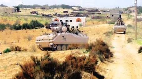 مصر.. الجيش يقتل 7 مسلحين ويصيب آخرين جنوب العريش