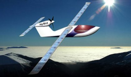 الرحلة الأولى عالميا لطائرة تعمل بالطاقة الشمسية