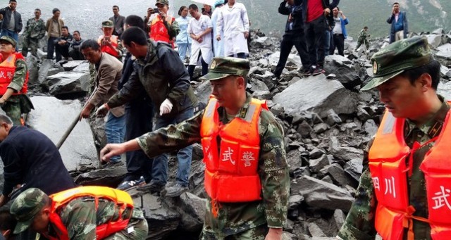 فقدان 141 شخصا جراء انهيارات طينية في ستشوان بالصين