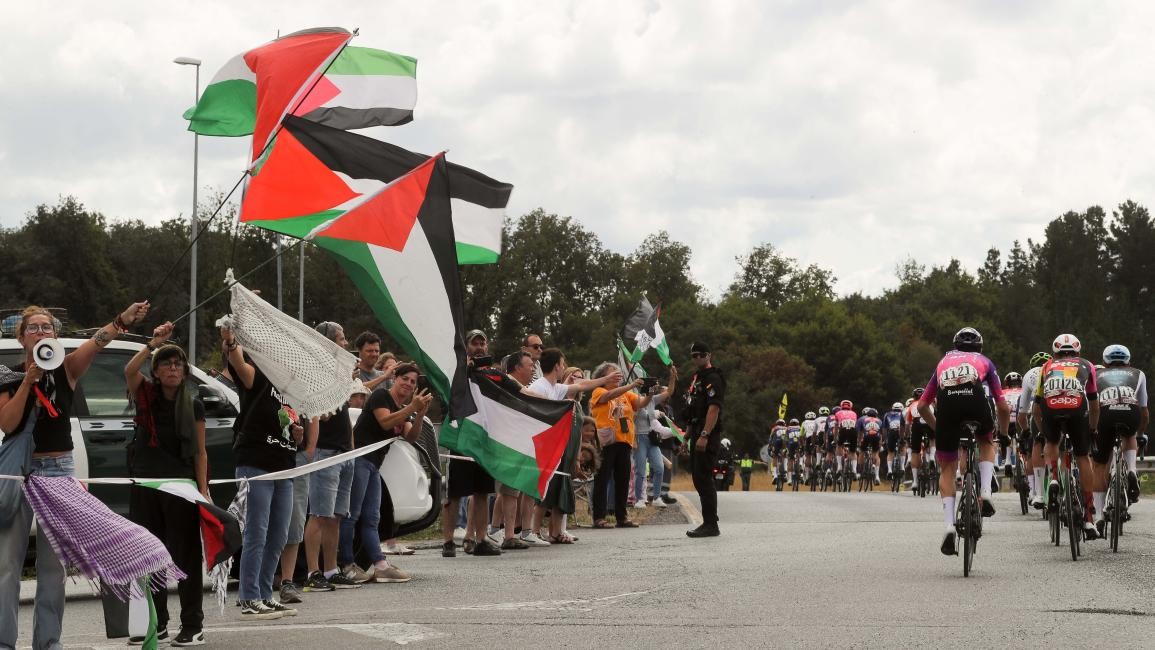 دراجات إسبانيا.jpg