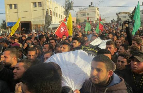 جماهيرة حاشدة تشيع الشهيدين نصر الله والسلطان شمال قطاع غزة