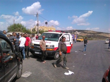 اصابتان بحادث سير جنوب القطاع