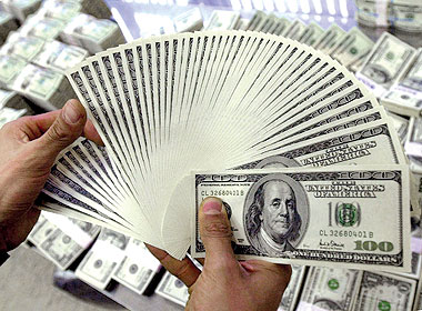 الدولار في أعلى مستوياته أمام الين خلال 6 سنوات