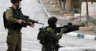 اعتقال شاب بذريعته حيازته سكيناً شمال القدس