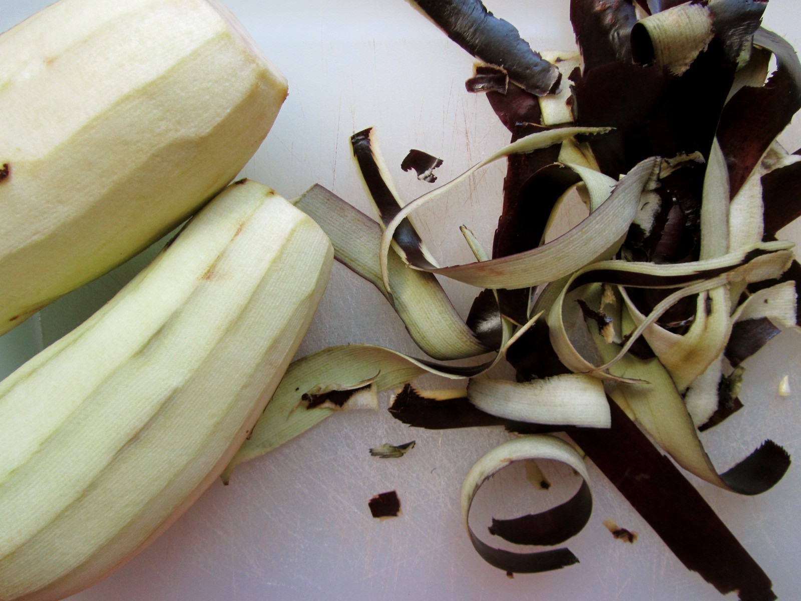 Peel-eggplant.jpg