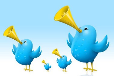 تويتر يلعب دور 