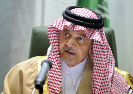 وزير الخارجية السعودي يوجه دعوة لنظيره الإيراني لزيارة الرياض