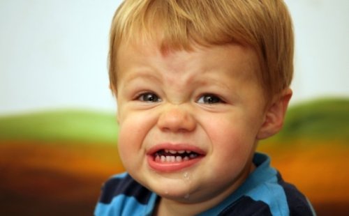 ما هي اعراض تسوس الاسنان عند الاطفال؟