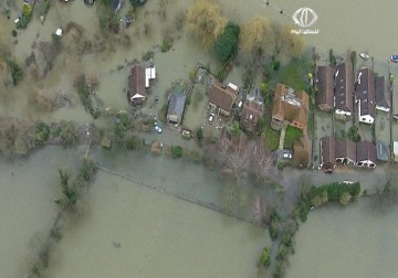 كارثة الفيضانات مستمرة في بريطانيا وكاميرون يتوعد بصرف التعويضات اللازمة – 12 – 2 – 2014 – أماني الحسين