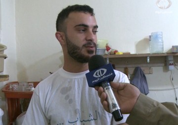 ظروف الحياة واللجوء الصعبة.. حولت أم احمد إلى الام والاب والمعيل لعائلتها - نورا مشهراوي - 1 - 5 - 2016