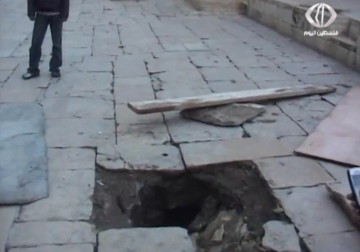 تنفيذ عمليات حفر ضخمة تحت المسجد الاقصى وتسببها بانهيارات واسعة – 14 – 09 – 2015 – زينب أبو ضاهر