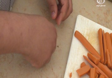 همام عودة ..جامعي يكسب رزقه من صنع المعجنات وبيعها في نابلس - 20 - 5 - 2016