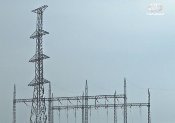 مطالبات بفتح تحقيق في أزمة نقص الكهرباء في القطاع – 17 – 1 – 2015 – رمزي أبو جزر