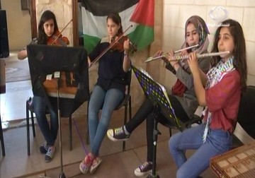 افتتاح مراكز لتعليم الأطفال العزف على الكمنجا في رام الله وجنين – 12 – 5- 2015 – مجاهد السعدي