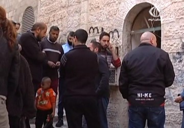 مجموعة من المستوطنين تستولي على عقار بجوار المسجد الأقصى – 18 – 3 – 2015 – أمتثال هنداوي